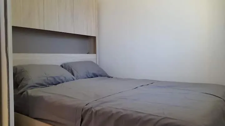 Appartement Studio climatisé avec terrasse et Wi FI . à Saint-Marcel-lès-Valence France